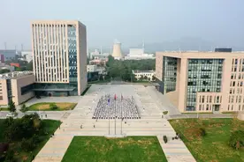 401院庆日丨传好接力棒 在新时代开启新征程——原子能院隆重举行庆祝建院70周年升旗仪式图片