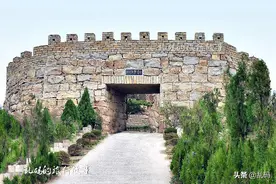山东这座古城遗址 地貌奇特被誉“天上王城”城墙比长城早数百年图片