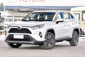 比轿车还省油的实惠大5座SUV,丰田高配高品质保值，实拍RAV4荣放图片