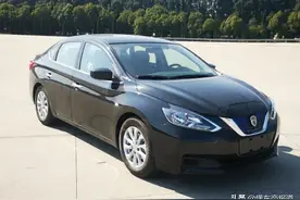 新车｜日产轩逸换标车，东风新紧凑型轿车曝光，定名睿英·轩EV图片