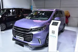 买8或9座车的好时机到了，6年免检C1驾照能开，这几款可参考图片