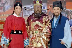 93版《包青天》主演今昔对比，有人暴富有人穷困，而他已经去世图片