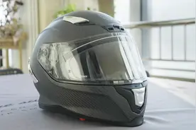 保命又实惠的几款超轻头盔图片