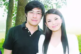 王岳伦“嫁入”豪门11年，44岁李湘“人老珠黄”后有了危机感图片