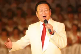 “背叛”中国的蒋大为，为何敢回国捞金？金星犀利点评一针见血图片