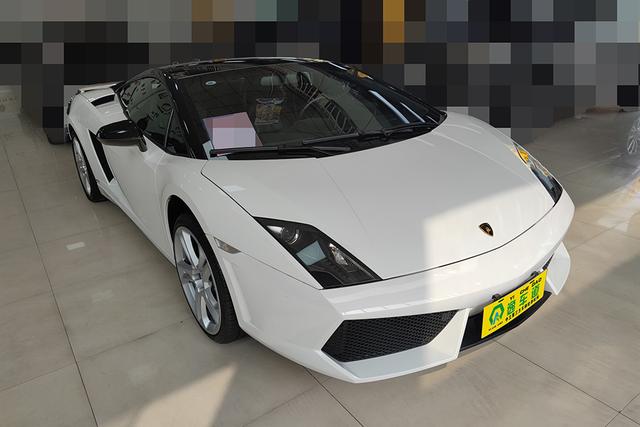 9年的兰博基尼盖拉多卖家说精品，客户心存侥幸是捡漏还是踩坑？