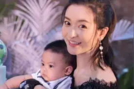 7年过去了，《花非花雾非雾》的主角成路人，配角都火成流量明星图片