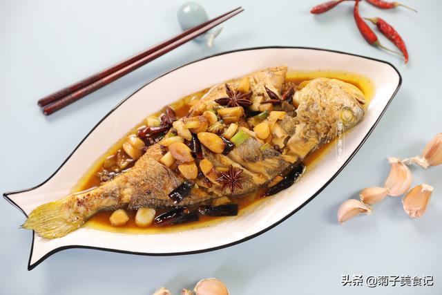 黄鱼和黄花鱼有什么区别 2026年黄鱼和黄花鱼有什么区别两种是一种鱼吗