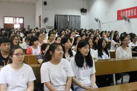 大学时入党和不入党有啥区别，有几次申请机会？学生应尽早知晓图片