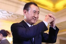 错失百亿的王健林和许家印，谁的日子更好过？图片