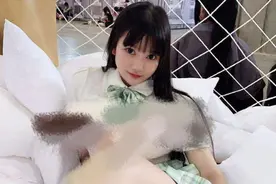 16岁jk少女热议，大尺度照片不堪入目，圈内风气如何支撑图片