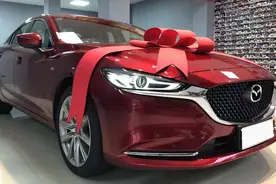 2.5L+6AT，到店实拍阿特兹，价格直逼A级车，内饰能忍？图片