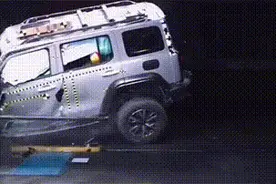 坦克300碰撞测试成绩出来了，质量到底怎么样？图片