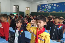 袁聚平给市子美外国语小学学生的回信引起热烈反响图片