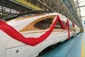 重磅！中国复兴号高铁进入了老挝，越南看到后，会是啥想法？图片