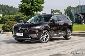 全系标配2.0T+48V轻混 中型豪华SUV别克昂科威Plus！图片