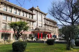 省会城市之比较成都，武汉与郑州，哪一个更具实力？图片