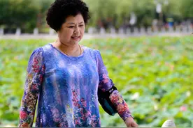 公园扫街拍摄图片