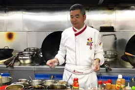亚洲十大名厨李少胜：一门手艺带活一片乡村图片