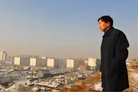 耿彦波：从“耿疯子”到“耿菩萨”，离任时，上千市民请愿不让走图片