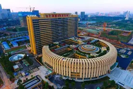 广西平南火了！探明储量达2亿吨的“珍宝”，外媒：上天眷顾中国图片