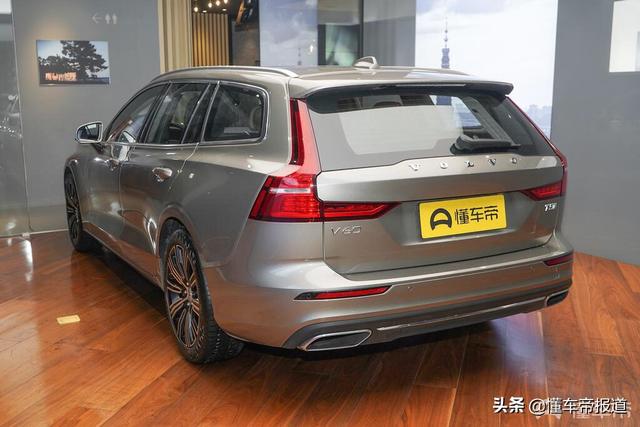 或为最美旅行车？实拍全新沃尔沃V60，33.99万元起售