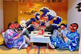 这届年轻人春节玩什么？剧本杀、密室逃脱火爆，有玩家“杀”到凌晨3点才回家图片