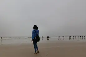 「连云港8」在海一方，连岛很静也很美图片