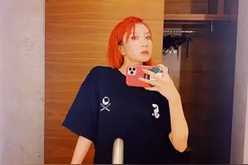 又一选秀女星被嘲讽太作！小号情绪激烈回怼粉丝，精神状态惹人忧图片