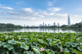 国内最远的直飞航线，单程6个半小时，飞一趟邻国都不用那么久图片