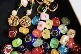 你要的香奈儿Vintage珠宝都在这里图片