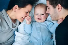 孩子最先叫“爸”还是先叫“妈”？这不是偶然，而是有讲究的图片