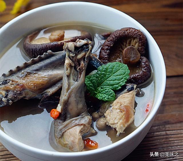 花胶竹荪虫草花炖炖乌鸡 2026年竹荪虫草花乌鸡一起炖吗