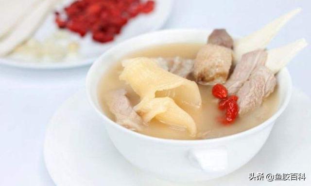 鲨鱼骨煲汤的做法大全 2026年鲨鱼骨煲汤的做法大全儿童