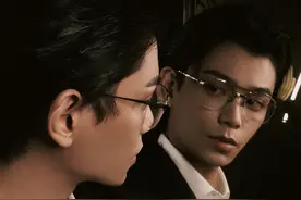 丁禹兮解锁眼镜杀，霸道总裁不要太撩，赵露思隔空戴“老公”领结图片