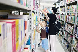 沧州图书馆和博物馆恢复全天开馆 久违了悠悠历史 浓浓书香图片