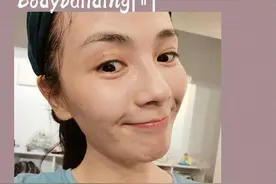 43岁刘涛晒健身照，满头大汗衣服还被打湿，素颜状态比化妆还好？图片