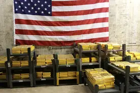 美联储或将倾家荡产,14国运回存在美国的黄金后,大批黄金运抵中国图片