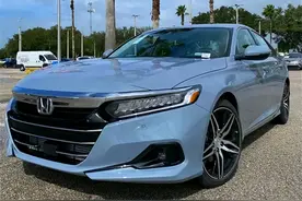 新款美版雅阁曝光，换装2.0T动力，加速6.8秒比凯美瑞帅气图片