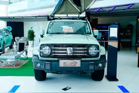 分时改适时 操控更简便 配置有提升 坦克300城市版实拍简评图片