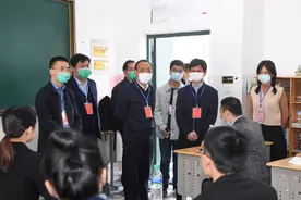 报考火爆！宜春招考千名大学生专职村干！图片