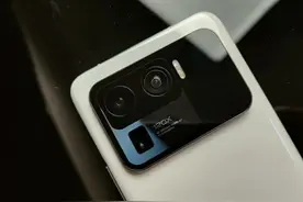 为何很多内行都说买手机只看参数会中招？原来这些都并非越大越好图片