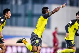 中超最新积分榜：卓尔紧追两大豪门，泰达1分垫底，4队难求一胜图片