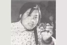 当年捡到价值10亿钻石的女孩，现在过的如何了图片