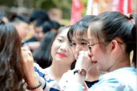 2021安徽高考分数线公布，文科生炸开锅，500分“喜提”大专？图片