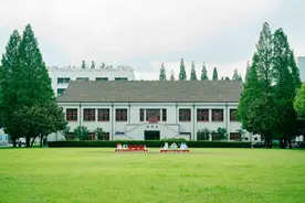 复旦大学，为什么是上海第一“摩登”大学？图片