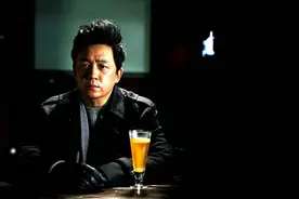 《鬼吹灯》热播，潘粤明靳东都演过“胡八一”，谁更胜一筹？图片