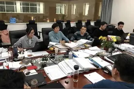 曹县检察：决战疫情，办案不打烊！高效审查办理兰某某重大职务犯罪案件图片