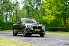 全新宝马X3测评，都说不如买GLC！开了这个你就会觉得GLE都不行图片