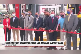 这一幕，拜登和特朗普都尴尬了图片